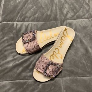 NWOB-Gorgeous Sam Edelman slides.  Lavender/Mauve reptile with buckle.